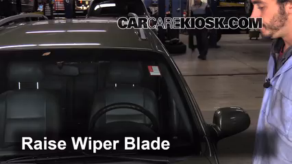 2005 Suzuki Forenza LX 2.0L 4 Cyl. Wagon Windshield Wiper Blade (Front) Replace Wiper Blades